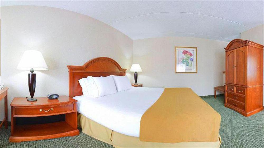 Holiday Inn Express Hotel Pittsburgh-North/Harmarville By Ihg Exterior foto