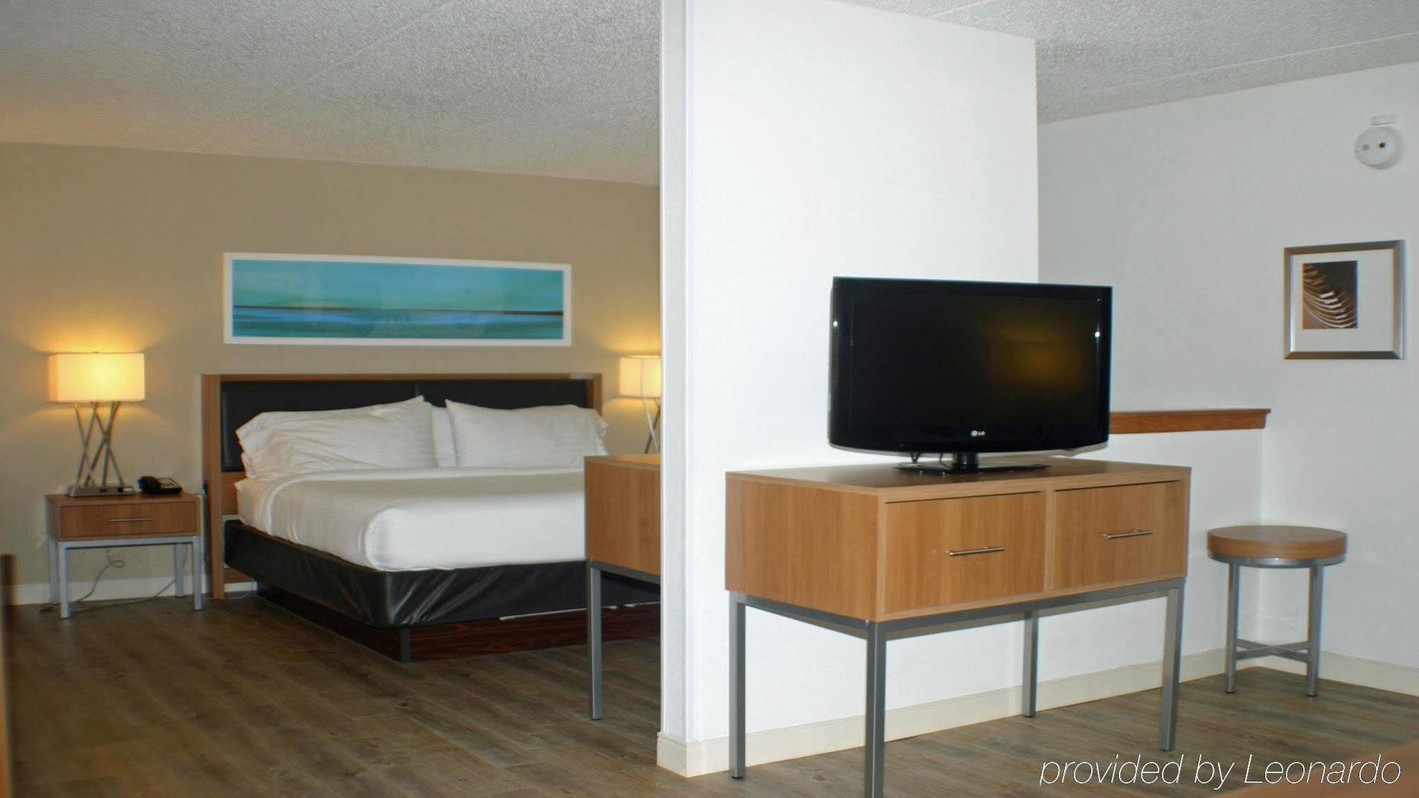 Holiday Inn Express Hotel Pittsburgh-North/Harmarville By Ihg Exterior foto